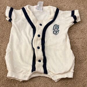 !! 5/ $10 !! Vintage Seattle mariners baby romper